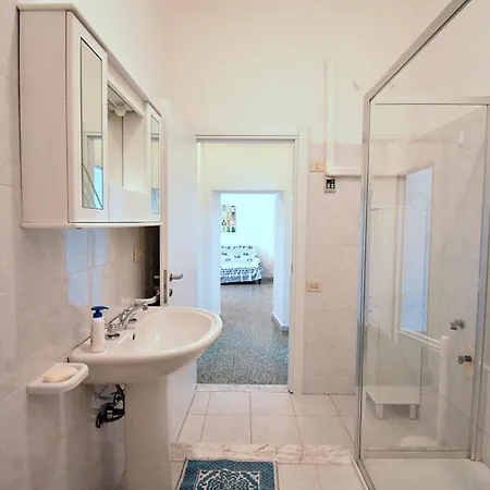 Casa Lucia Apartment *